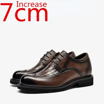 Мъжки официалната кожени обувки, ежедневни обувки от изкуствена кожа, бизнес корейската мода, удължен на 7 см мъжки обувки-дерби с асансьор Изображение