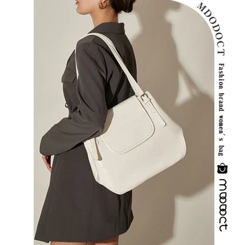 2023 Луксозни дизайнерски чанти през рамо с голям капацитет за жени, летни ежедневни чанти в изчистен стил, Модни Кожени Нови дамски чанти Изображение