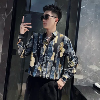 2023 Нова Мъжки Модни и Ежедневни Корейската версия на Универсалната тенденция ризи с принтом в британския стил, красив Тънък Домакин с дълъг ръкав Изображение
