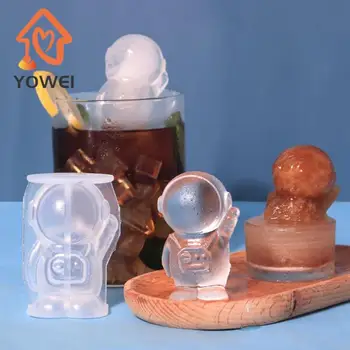 3D Силиконова форма за кубчета лед с Космонавт, Форми за печене на кекс, шоколад, Свещи, Ръчно изработени Форми за домашен Декор Изображение